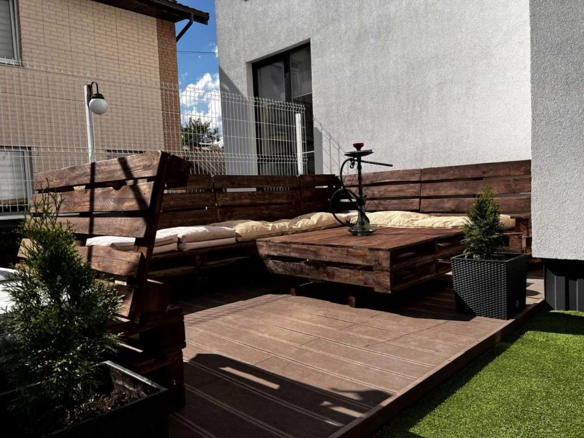 Nyvky Like Home - Apt 49 Kiew Exterior foto
